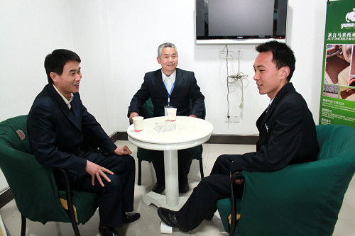 �Ĵ���ͨ����ѧУ