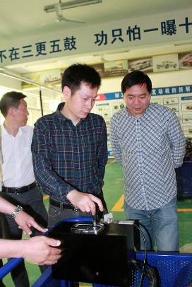 ���ֳ��ֳ�������ͨʵѵ�豸