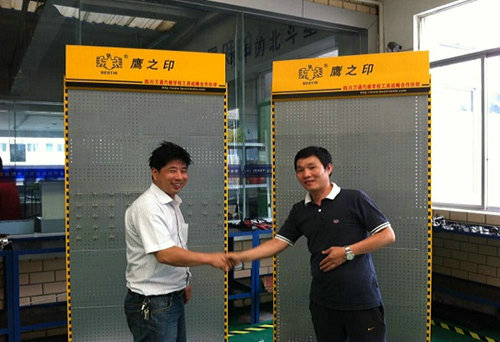 ӥ֮ӡ���Ĵ���ͨ������ѧʵѵ����̨��