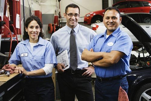 ������ҵн�ʸ߷�չ����׷��