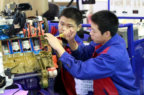 �Ĵ���ͨ����ѧ�ӷ��