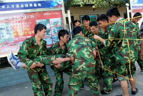 �Ĵ���ͨ&ldquo;������ѵ&rdquo;֮��ѵ