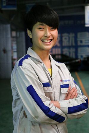 “好动少年”与汽修