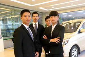 成都万通汽修学子