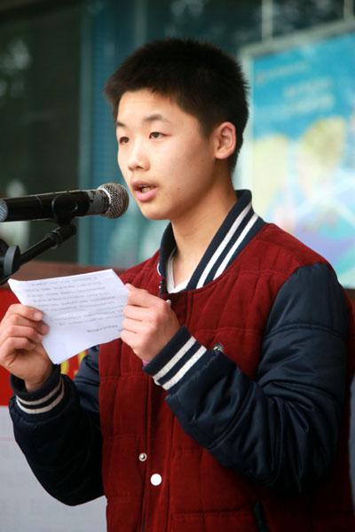 万通羊年首批顶岗实习生赴岗