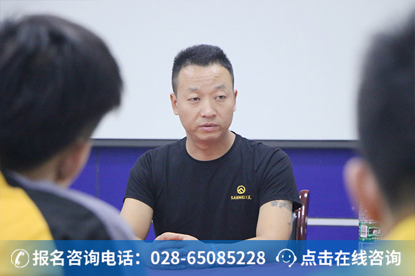 ��ͨѧ�����ڽ�������