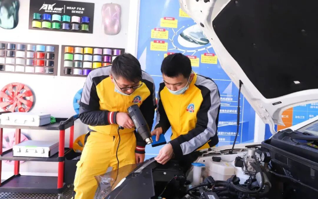 ��������ѧ����������ת���г�·��